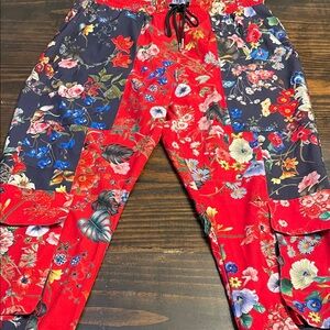 Johnny Was Parade Cargo Floral Jogger Pants
